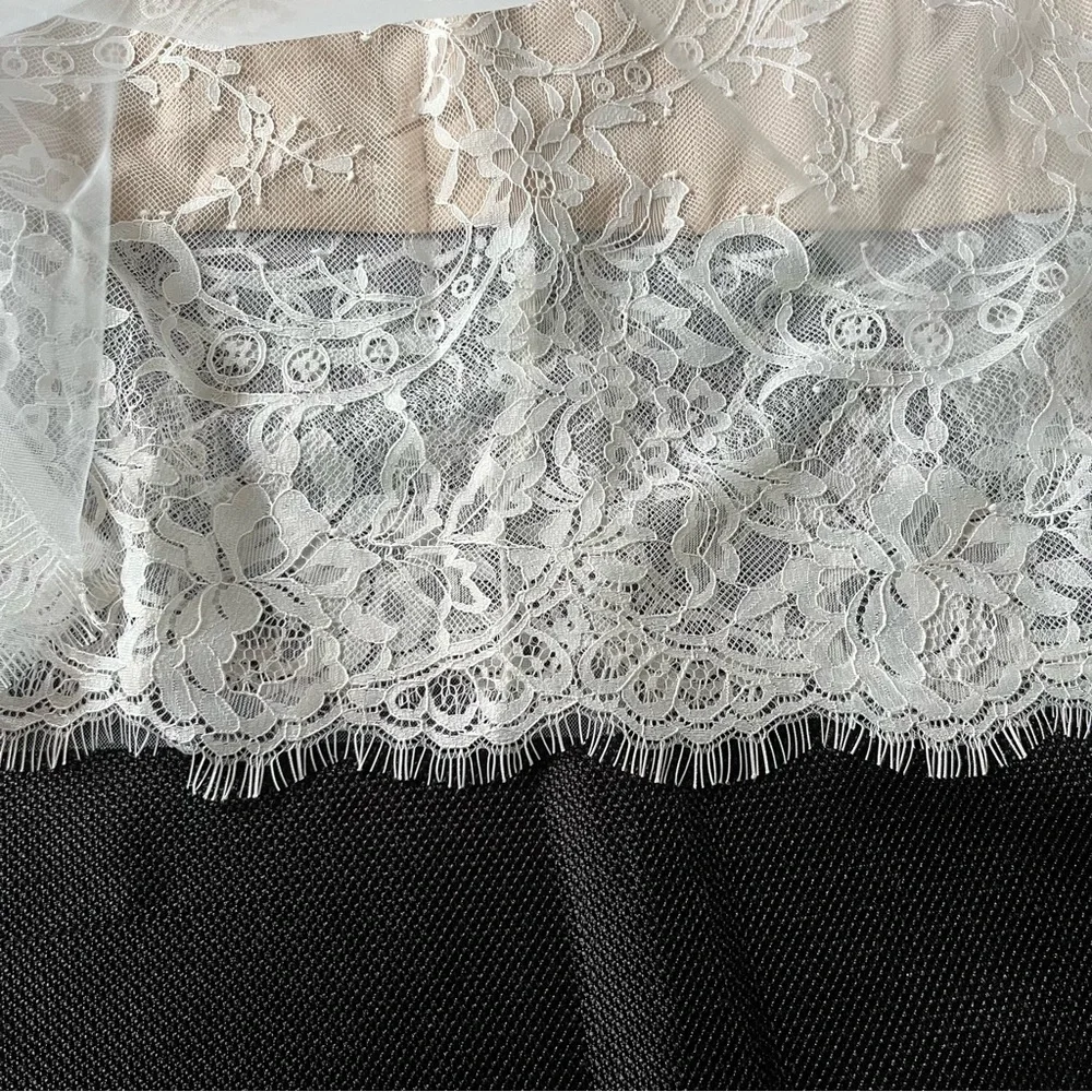 Tule and lace dress 👗 - Picture 9 of 9